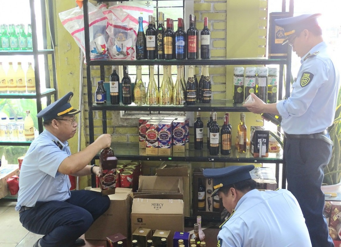 Cục Quản lý thị trường tỉnh Quảng Trị: Quyết liệt đấu tranh với với hàng giả, không rõ nguồn gốc xuất xứ