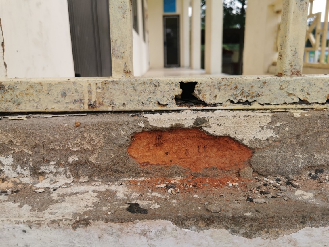 Sập mái hiên nhà văn hóa ở Hà Nội khiến 6 học sinh nhập viện hé lộ nhiều bất thường