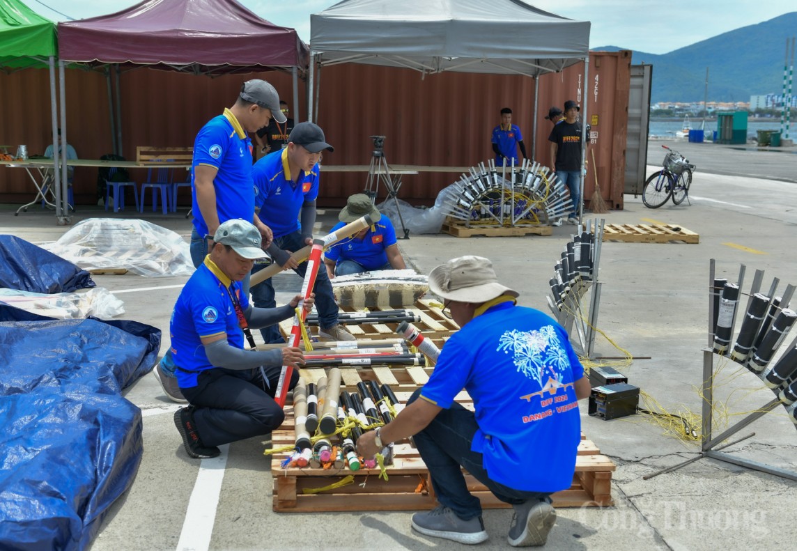 2 đội Việt Nam - Pháp mang gì tới Lễ hội pháo hoa quốc tế Đà Nẵng DIFF 2024? 2 đội Việt Nam Pháp mang gì tới Lễ hội pháo hoa quốc tế Đà Nẵng DIFF 2024?