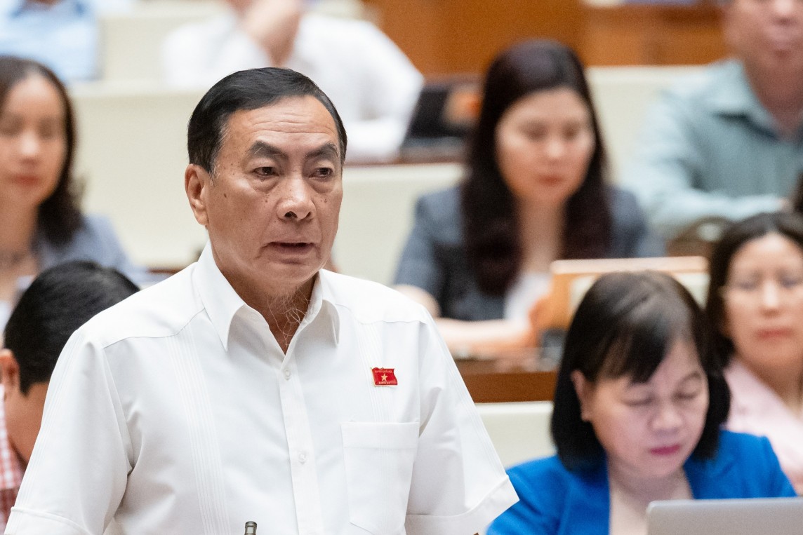 Đại biểu Phạm Văn Hòa - Đoàn ĐBQH tỉnh Đồng Tháp Đại biểu Phạm Văn Hòa - Đoàn ĐBQH tỉnh Đồng Tháp