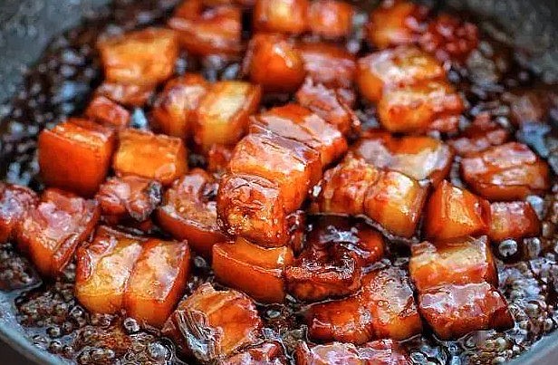 thói quen dùng đường chế biến thực phẩm, đặc biệt là thắng đường kho thịt, cá đang tạo nhiều nguy cơ không tốt cho sức khỏe thói quen dùng đường chế biến thực phẩm, đặc biệt là thắng đường kho thịt, cá đang tạo nhiều nguy cơ không tốt cho sức khỏe