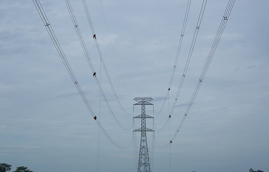 Gói thầu đầu tiên Dự án Đường dây 500 kV mạch 3 tại Thanh Hóa về đích Gói thầu đầu tiên Dự án Đường dây 500 kV mạch 3 tại Thanh Hóa về đích