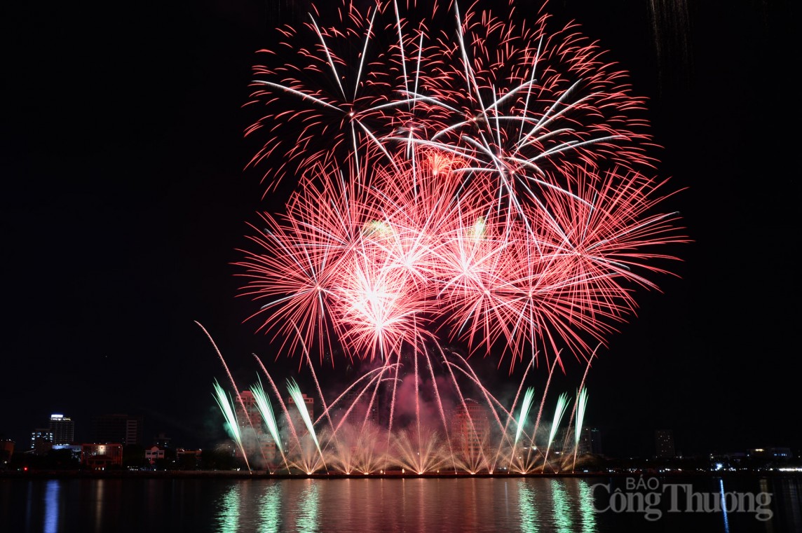 Khai mạc Lễ hội pháo hoa quốc tế Đà Nẵng DIFF 2024 Khai mạc Lễ hội pháo hoa quốc tế Đà Nẵng DIFF 2024
