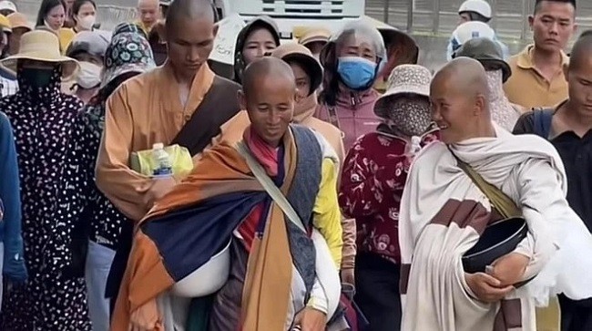 Nhận diện thủ đoạn “hà hơi, tiếp sức” cho “Thích Minh Tuệ” để phá hoại tất cả Nhận diện thủ đoạn “hà hơi, tiếp sức” cho “Thích Minh Tuệ” để phá hoại tất cả