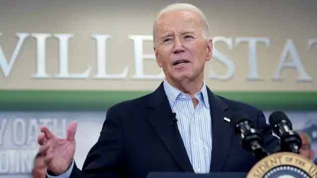 Bầu cử Tổng thống Mỹ 2024: Tổng thống Joe Biden ‘gặp khó’ trước làn sóng nhập cư ồ ạt vào Mỹ Bầu cử Tổng thống Mỹ 2024: Tổng thống Joe Biden ‘gặp khó’ trước làn sóng nhập cư ồ ạt vào Mỹ