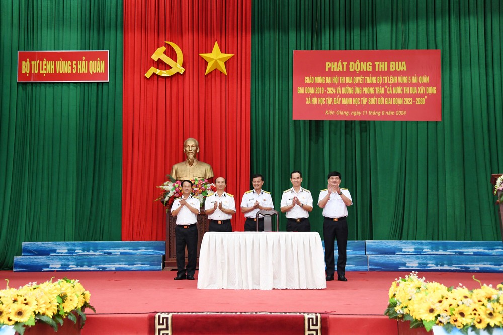 Bộ Tư lệnh Vùng 5 Hải quân: Phát động thi đua cao điểm Bộ Tư lệnh Vùng 5 Hải quân: Phát động thi đua cao điểm