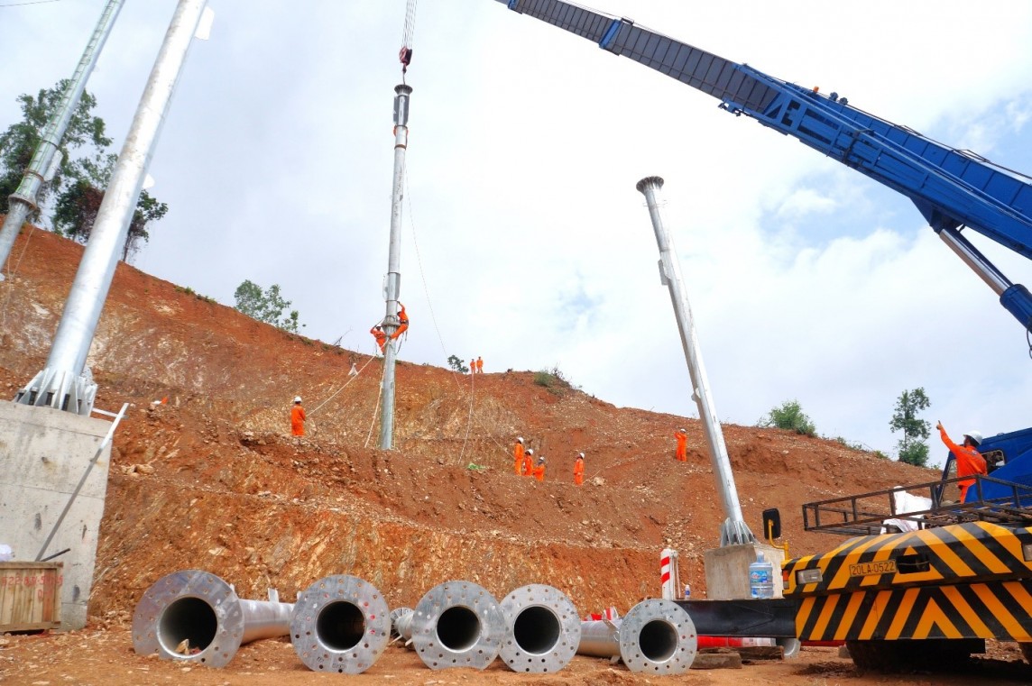 Dự án đường dây 500kV mạch 3 - Vinh dự và trách nhiệm Dự án đường dây 500kV mạch 3 - Vinh dự và trách nhiệm