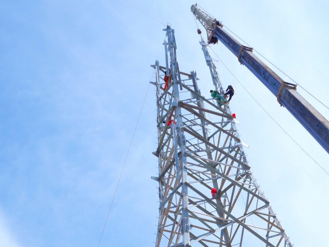 Dự án đường dây 500kV mạch 3 - Vinh dự và trách nhiệm Dự án đường dây 500kV mạch 3 - Vinh dự và trách nhiệm