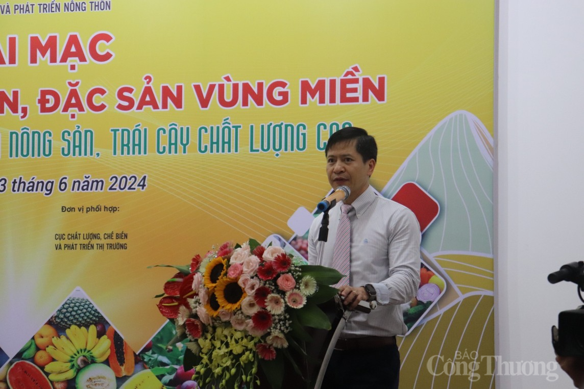 Phiên chợ nông sản, đặc sản vùng miền 2024: Đẩy mạnh xúc tiến thương mại sản phẩm qua kênh thương mại điện tử Phiên chợ nông sản, đặc sản vùng miền 2024: Đẩy mạnh xúc tiến thương mại sản phẩm qua kênh thương mại điện tử