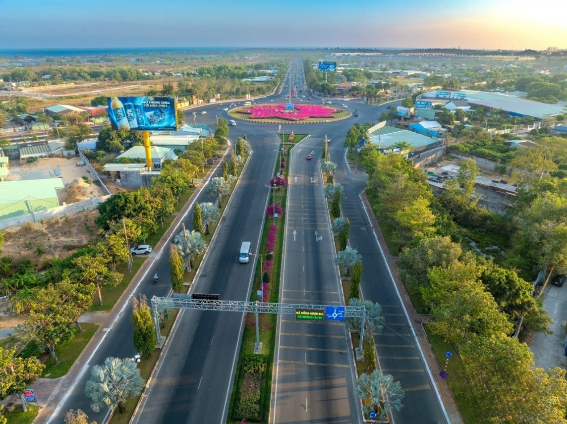 TP Vũng Tàu đạt danh hiệu  TP. Vũng Tàu 3 lần đạt danh hiệu "Thành phố du lịch sạch ASEAN" từ năm 2020 đến nay - Ảnh: UPC Green.