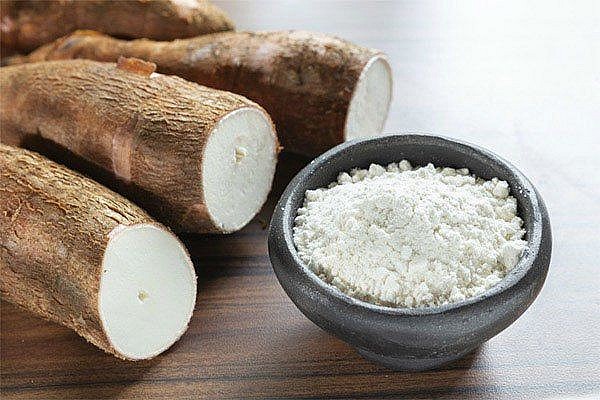 Sắn dây là một loại cây có tác dụng giải nhiệt, làm mát cơ thể, có thể làm thành bột uống giải khát vào những ngày hè nóng nực.  Sắn dây là một loại cây có tác dụng giải nhiệt, làm mát cơ thể, có thể làm thành bột uống giải khát vào những ngày hè nóng nực.