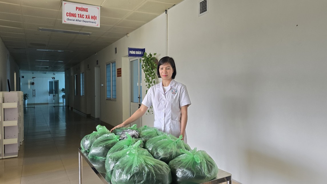 Lùm xùm mái tóc từ thiện 1900 Hair Salon: Luật sư lên tiếng Lùm xùm mái tóc từ thiện 1900 Hair Salon: Luật sư lên tiếng