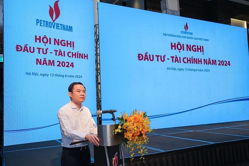 Tổng Giám đốc Petrovietnam Lê Ngọc Sơn phát biểu kết luận Hội nghị Tổng Giám đốc Petrovietnam Lê Ngọc Sơn phát biểu kết luận Hội nghị