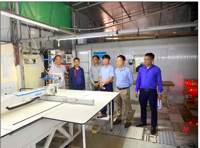 kiểm tra thiết bị tại công ty TNHH thương mại dịch vụ Kiên Khu kiểm tra thiết bị tại công ty TNHH thương mại dịch vụ Kiên Khu