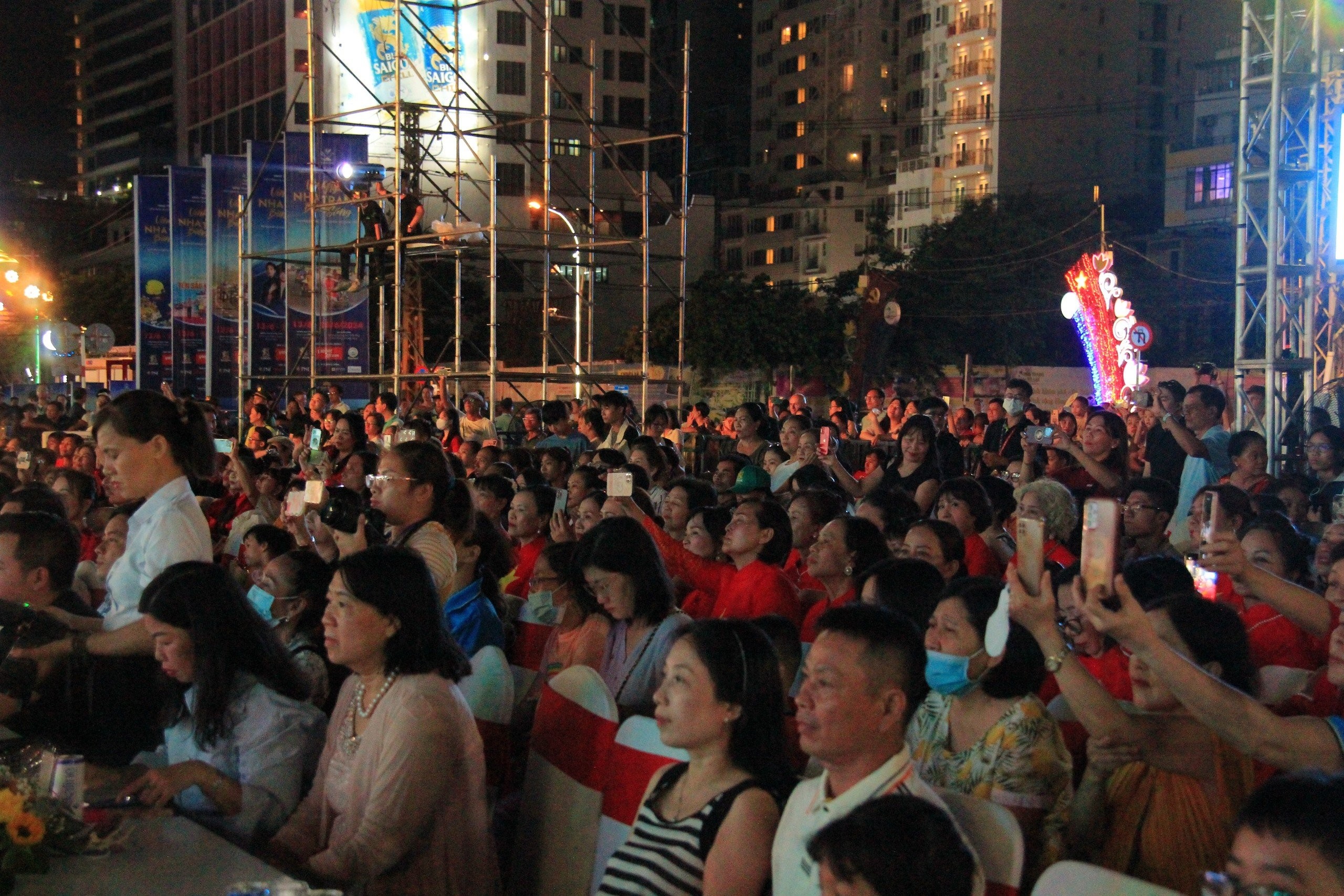 Ảnh: Nhân Văn Ảnh: Nhân Văn