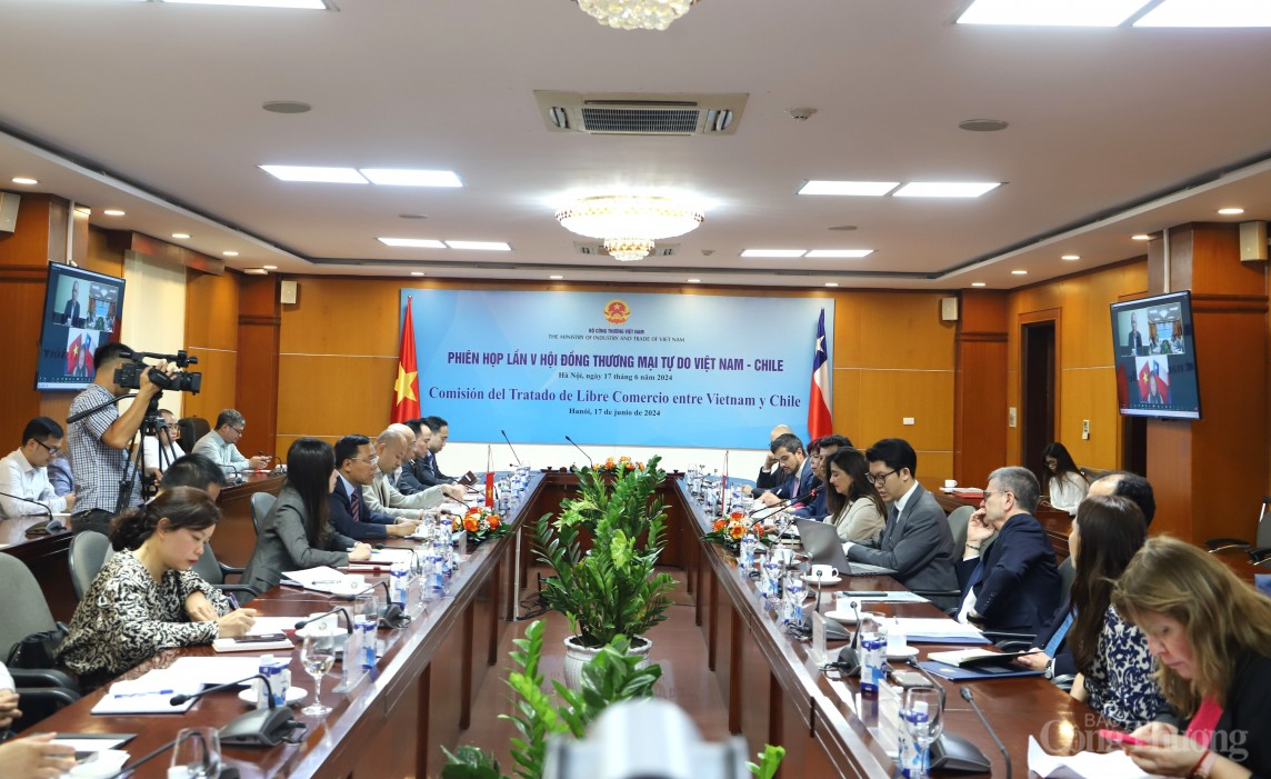 Phiên họp lần V Hội đồng Thương mại tự do hai nước Việt Nam-Chile