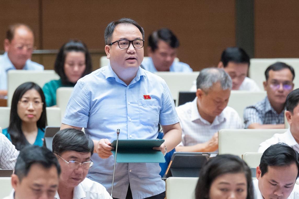 Đại biểu Phạm Trọng Nghĩa - Đoàn ĐBQH tỉnh Lạng Sơn Đại biểu Phạm Trọng Nghĩa - Đoàn ĐBQH tỉnh Lạng Sơn