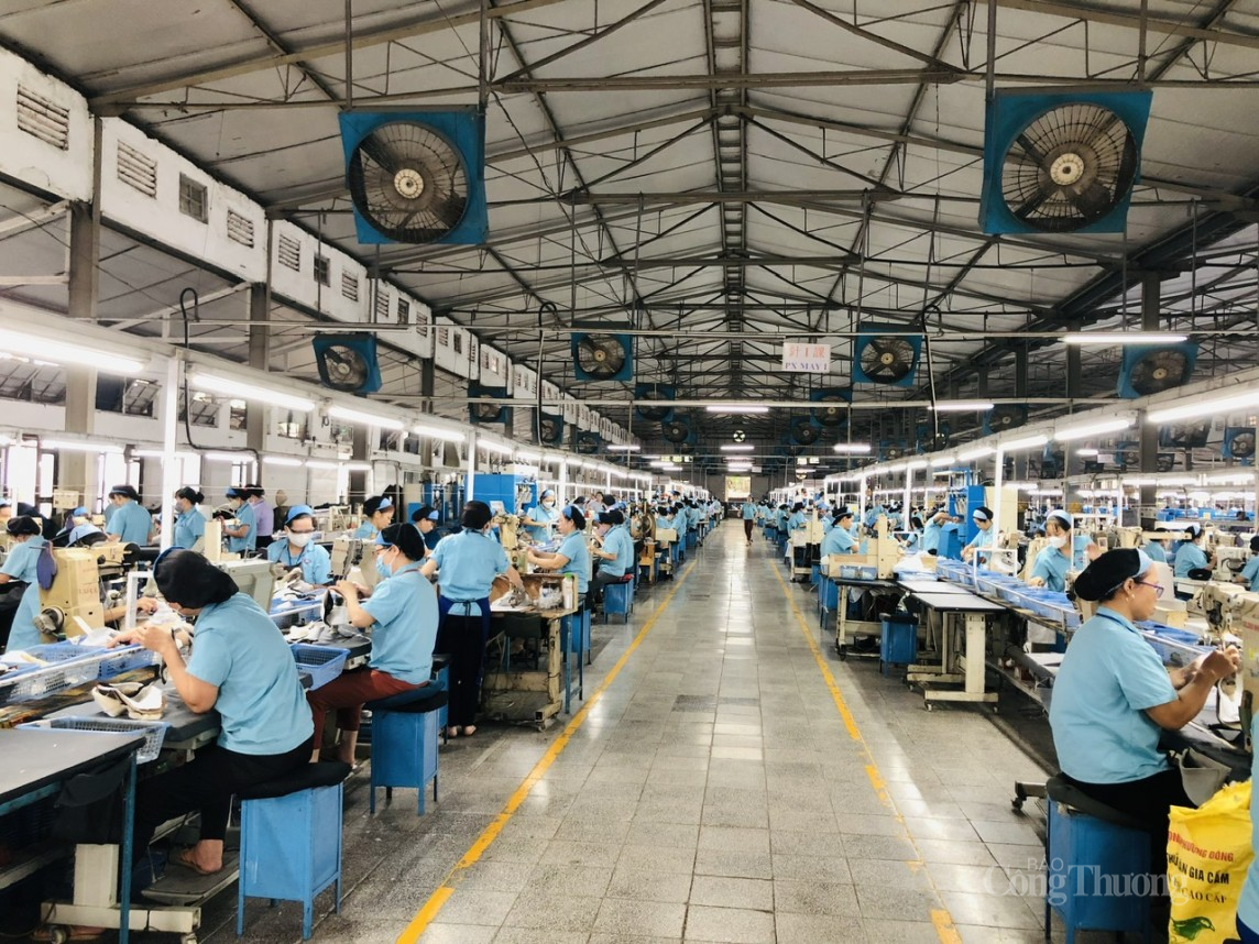 Công đoàn cơ sở có mạnh thì tổ chức công đoàn mới mạnh Công đoàn cơ sở có mạnh thì tổ chức công đoàn mới mạnh