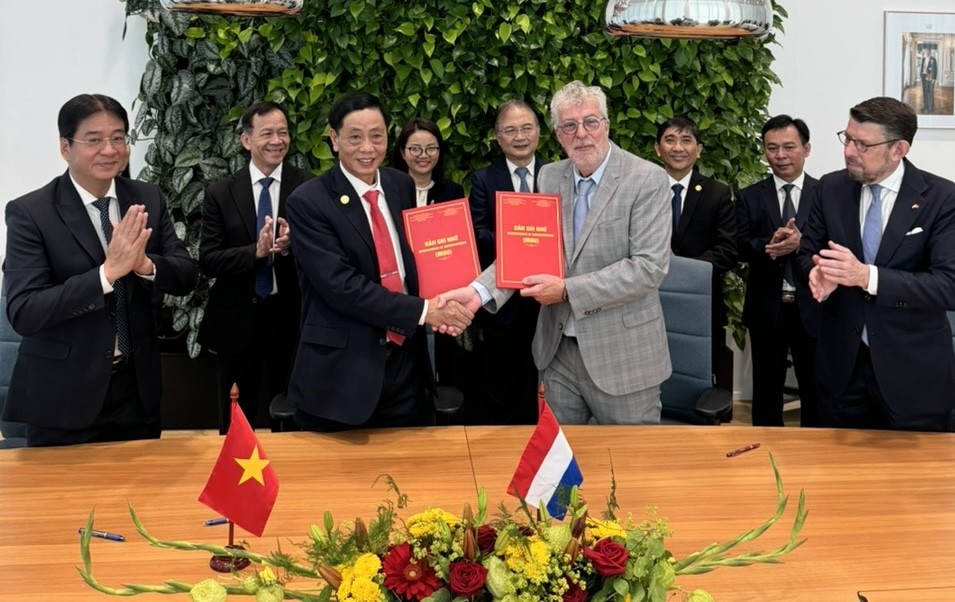 Ninh Thuận và Hà Lan ký bản ghi nhớ hợp tác về nông nghiệp Ninh Thuận và Hà Lan ký bản ghi nhớ hợp tác về nông nghiệp