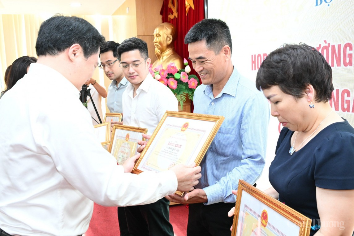 Bộ Công Thương tổ chức họp báo thường kỳ Quý II/2024 Bộ Công Thương tổ chức họp báo thường kỳ Quý II/2024