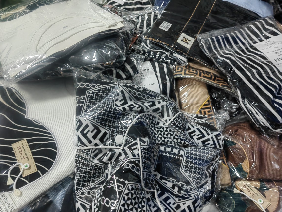 Cà Mau: Đột kích kho hàng của Nguyễn Mai Store, thu giữ 10 tấn hàng hóa vi phạm