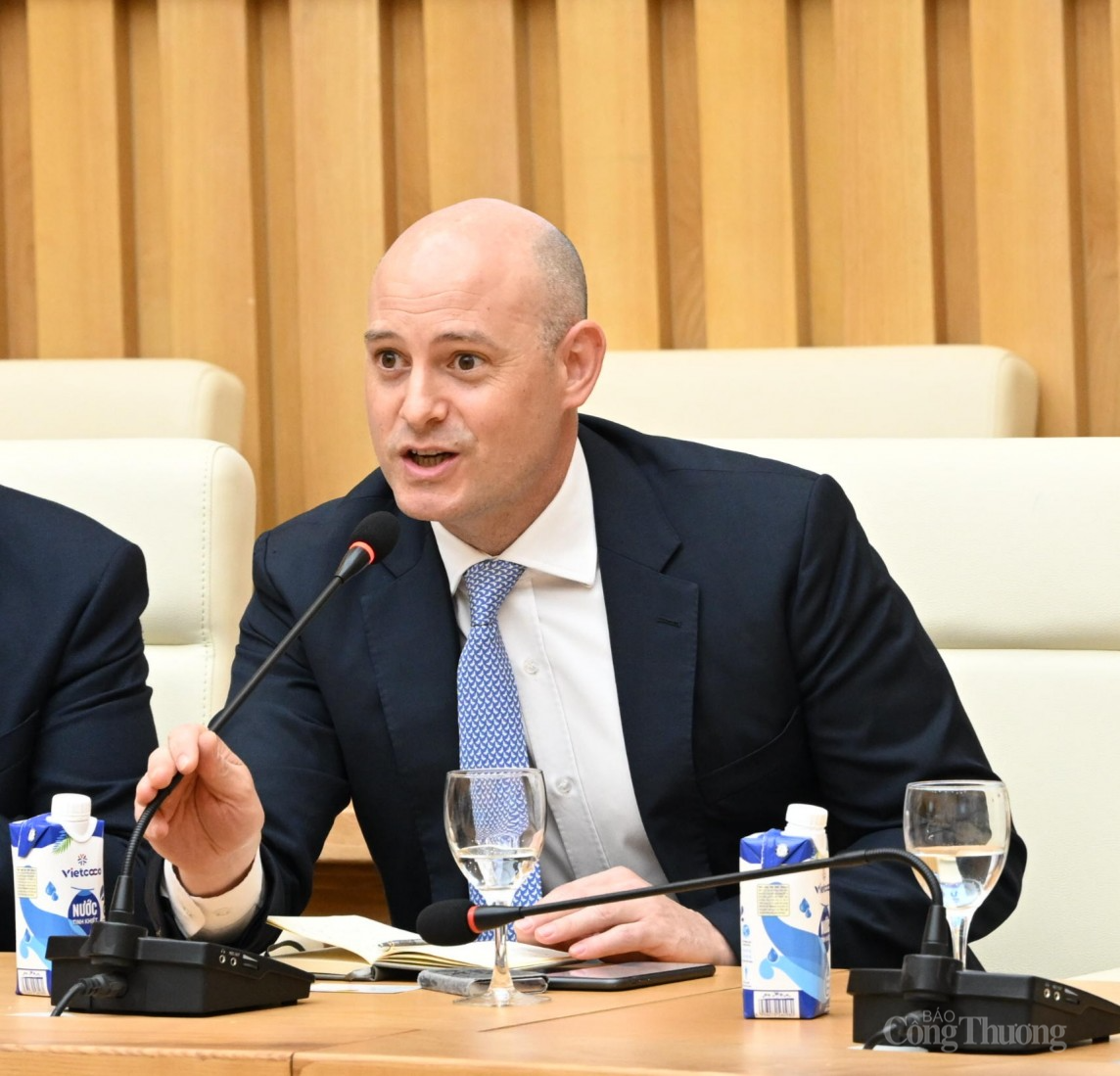 Thứ trưởng Nguyễn