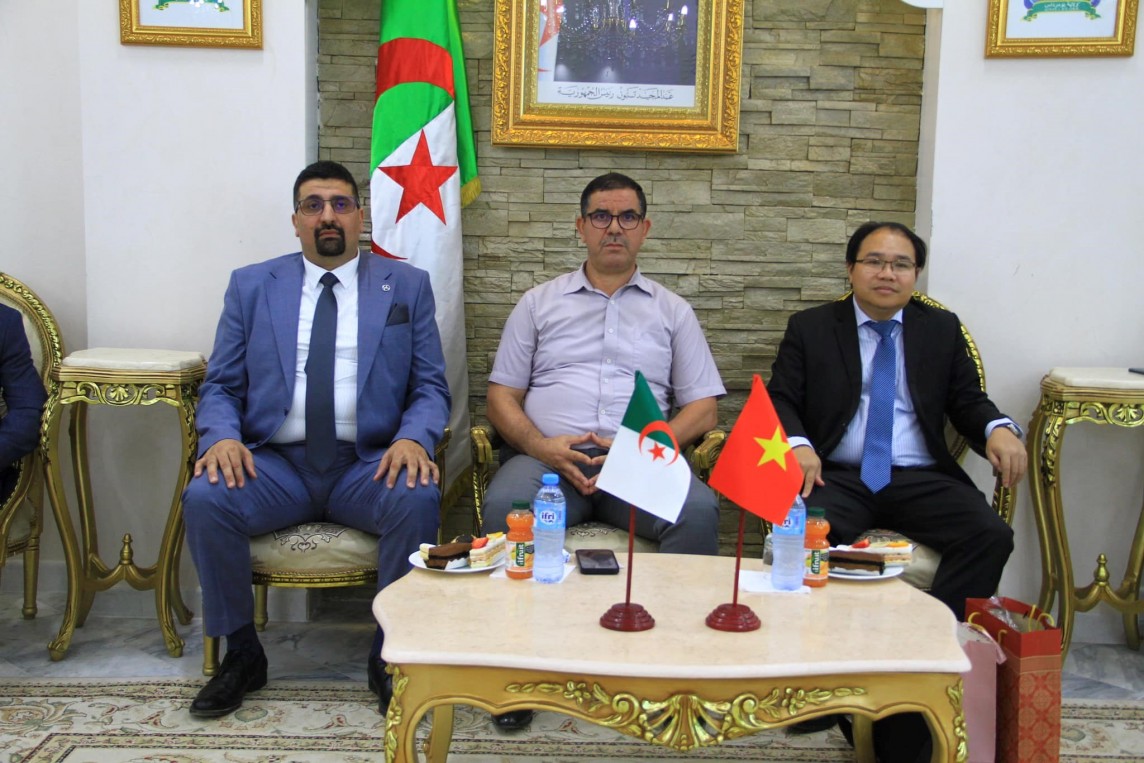 Xúc tiến thương mại và đầu tư tại tỉnh Boumerdes của Algeria Xúc tiến thương mại và đầu tư tại tỉnh Boumerdes của Algeria