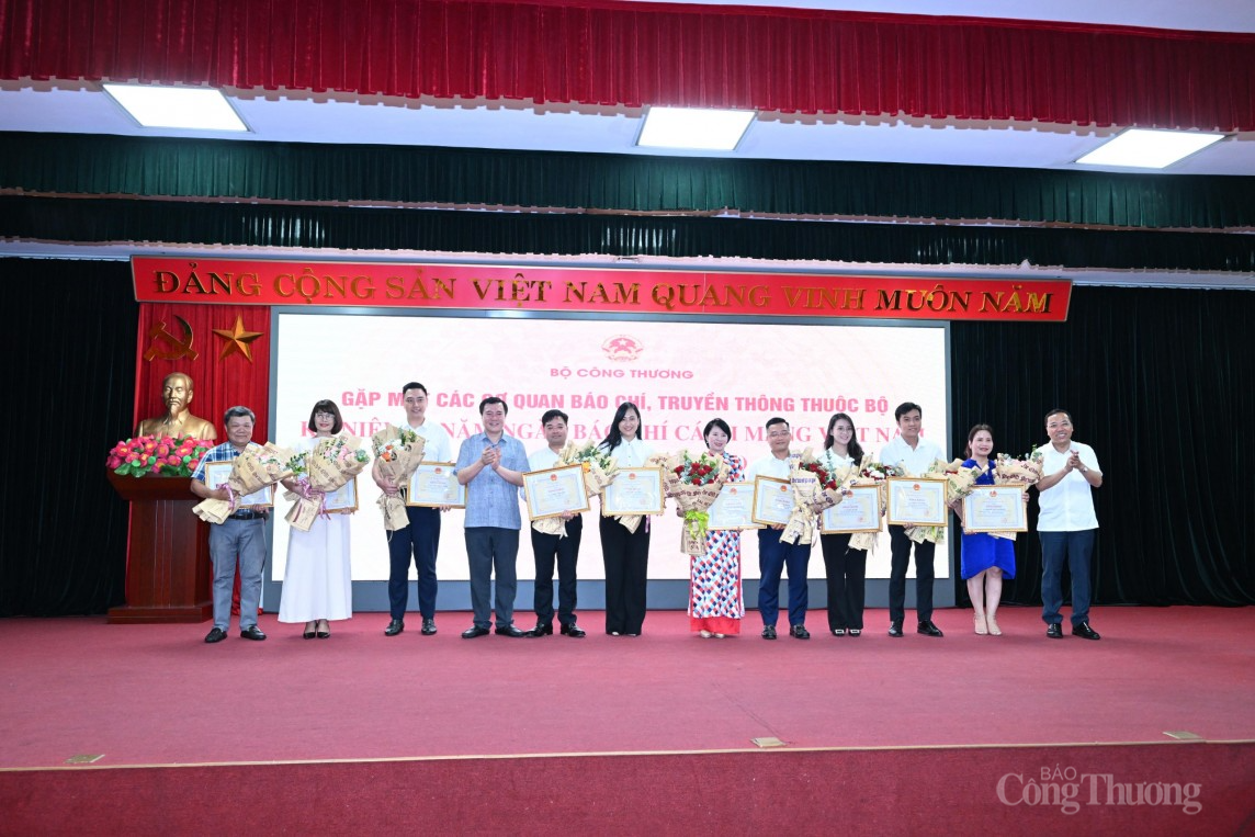 Bộ Công Thương gặp mặt các cơ quan báo chí, truyền thông thuộc Bộ Bộ Công Thương gặp mặt các cơ quan báo chí, truyền thông thuộc Bộ