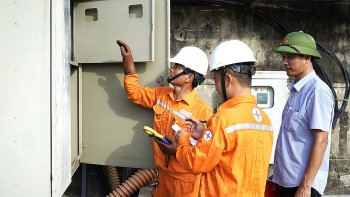 Điện lực Vĩnh Linh: Triển khai nhiều giải pháp tiết kiệm điện