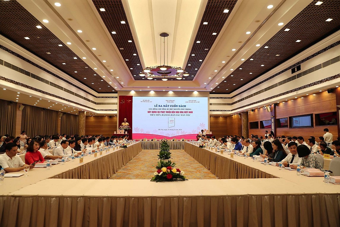Ra mắt cuốn sách của Tổng Bí thư về xây dựng và phát triển nền văn hóa Việt Nam Ra mắt cuốn sách của Tổng Bí thư về xây dựng và phát triển nền văn hóa Việt Nam