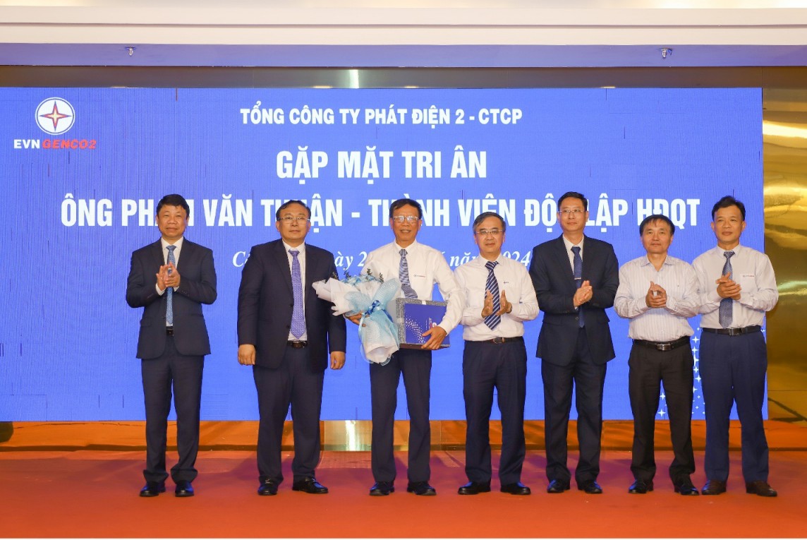 EVNGENCO2 quyết tâm hoàn thành tốt kế hoạch sản xuất kinh doanh được Đại hội đồng cổ đông giao EVNGENCO2 quyết tâm hoàn thành tốt kế hoạch sản xuất kinh doanh được Đại hội đồng cổ đông giao