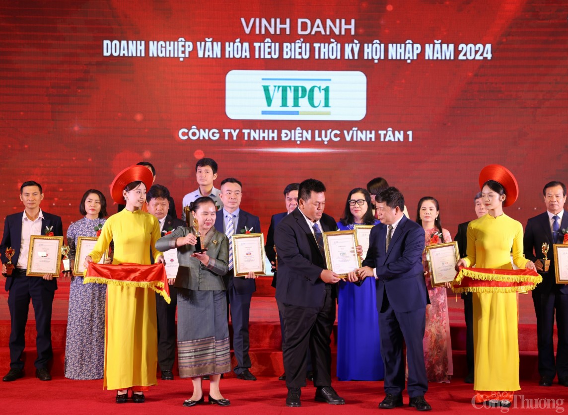 Diễn đàn đẩy mạnh học tập và làm theo tư tưởng, đạo đức, phong cách Hồ Chí Minh Diễn đàn đẩy mạnh học tập và làm theo tư tưởng, đạo đức, phong cách Hồ Chí Minh