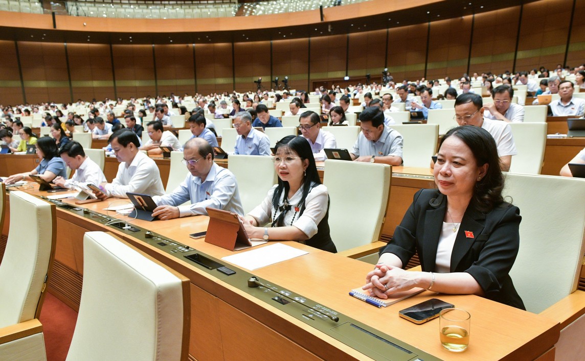 Sẽ điều chỉnh mức lương cơ sở từ 1,8 triệu đồng lên 2,34 triệu đồng/tháng Sẽ điều chỉnh mức lương cơ sở từ 1,8 triệu đồng lên 2,34 triệu đồng/tháng