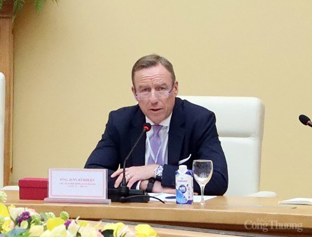 Thứ trưởng Nguyễn Hoàng Long làm việc với Phái Đoàn Hội đồng Kinh doanh châu Âu - ASEAN