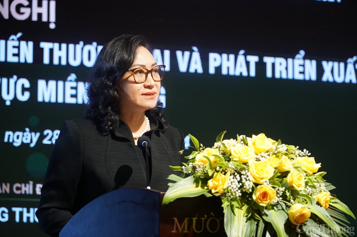 Thứ trưởng Phan Thị Thắng dự Hội nghị Xúc tiến thương mại, xuất nhập khẩu khu vực miền Trung Thứ trưởng Phan Thị Thắng dự Hội nghị Xúc tiến thương mại, xuất nhập khẩu khu vực miền Trung