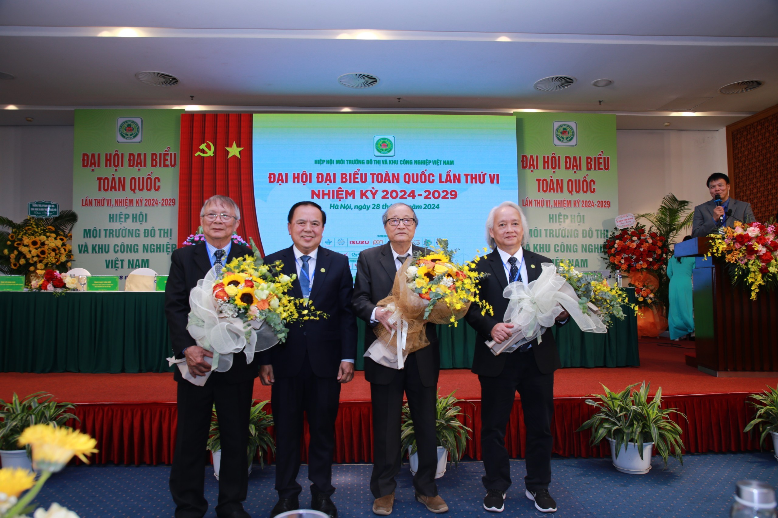 Hiệp hội Môi trường đô thị và Khu công nghiệp Việt Nam tổ chức thành công Đại hội lần thứ VI Hiệp hội Môi trường đô thị và Khu công nghiệp Việt Nam tổ chức thành công Đại hội lần thứ VI