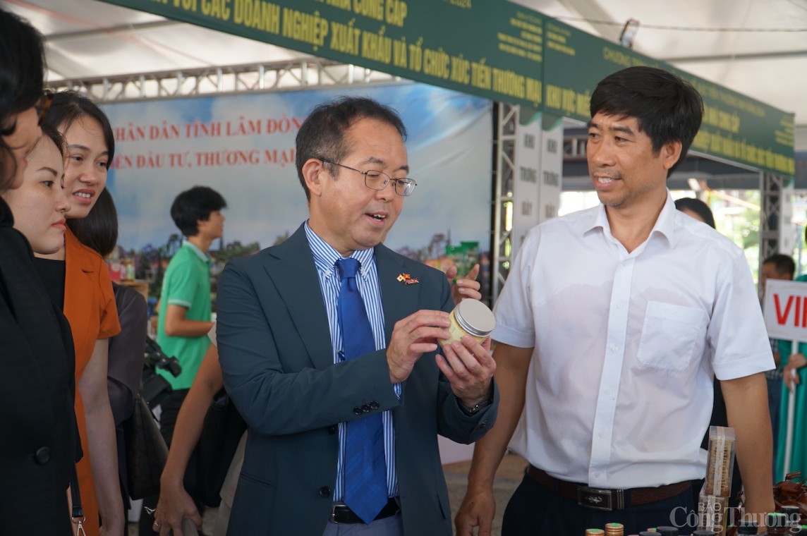 Doanh nghiệp miền Trung làm gì để đưa hàng vào siêu thị và tăng xuất khẩu? Doanh nghiệp miền Trung làm gì để đưa hàng vào siêu thị và tăng xuất khẩu?