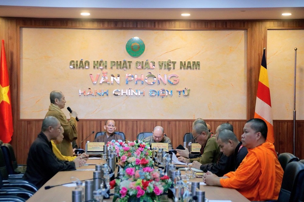 Buổi họp, xem xét sự việc của Thượng tọa Thích Chân Quang - Ảnh: GHPGVN Buổi họp, xem xét sự việc của Thượng tọa Thích Chân Quang - Ảnh: GHPGVN