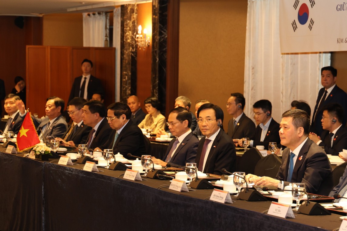 Bộ trưởng Nguyễn Hồng Diên: Việt Nam tạo mọi điều kiện cho doanh nghiệp Hàn Quốc mở rộng đầu tư Bộ trưởng Nguyễn Hồng Diên: Việt Nam tạo mọi điều kiện cho doanh nghiệp Hàn Quốc mở rộng đầu tư