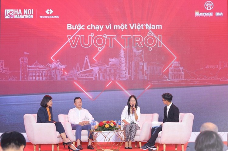 Giải Marathon Quốc tế Hà Nội Techcombank là một trong những sự kiện kỷ niệm 70 năm Giải phóng Thủ đô Giải Marathon Quốc tế Hà Nội Techcombank là một trong những sự kiện kỷ niệm 70 năm Giải phóng Thủ đô