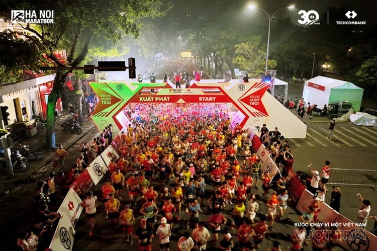 Giải Marathon Quốc tế Hà Nội Techcombank là một trong những sự kiện kỷ niệm 70 năm Giải phóng Thủ đô Giải Marathon Quốc tế Hà Nội Techcombank là một trong những sự kiện kỷ niệm 70 năm Giải phóng Thủ đô