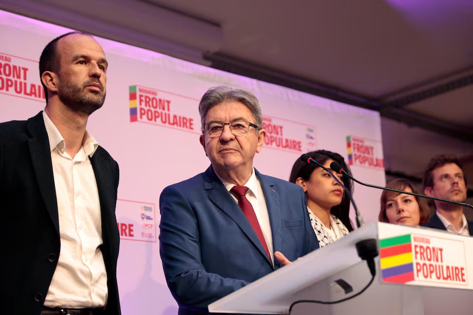 Bầu cử Quốc hội Pháp: Đảng cực hữu ''hạ đo ván'' liên minh của Tổng thống Macron, giành chiến thắng lớn Bầu cử Quốc hội Pháp: Đảng cực hữu ''hạ đo ván'' liên minh của Tổng thống Macron, giành chiến thắng lớn