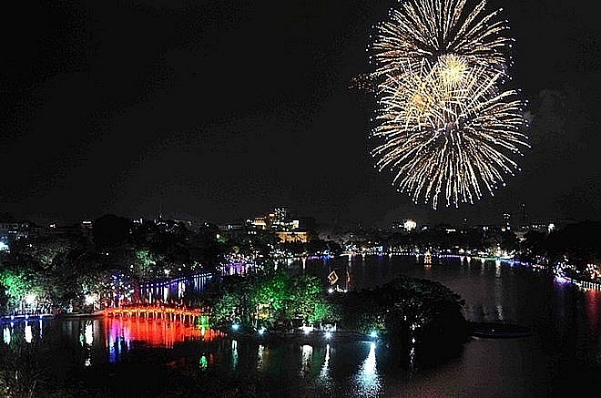 Địa phương tự quyết định việc tổ chức bắn pháo hoa chào mừng năm mới Địa phương tự quyết định việc tổ chức bắn pháo hoa chào mừng năm mới