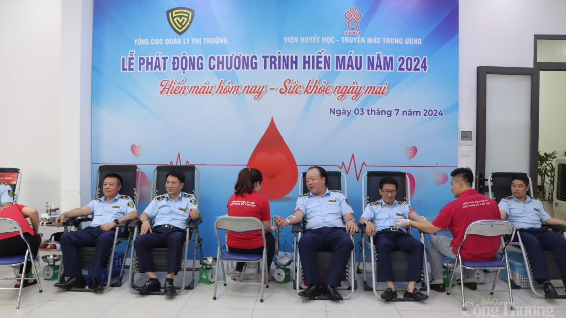 Hiến máu Hiến máu