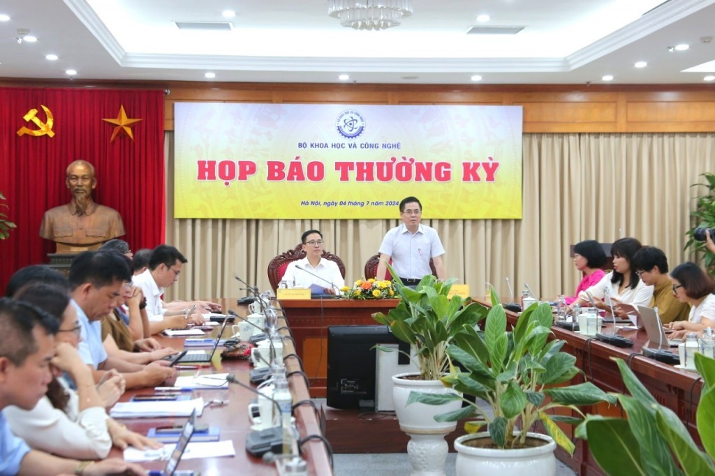 Tập trung hoàn thiện dự án Luật sửa đổi của Luật Tiêu chuẩn và Quy chuẩn kỹ thuật Tập trung hoàn thiện dự án Luật sửa đổi của Luật Tiêu chuẩn và Quy chuẩn kỹ thuật