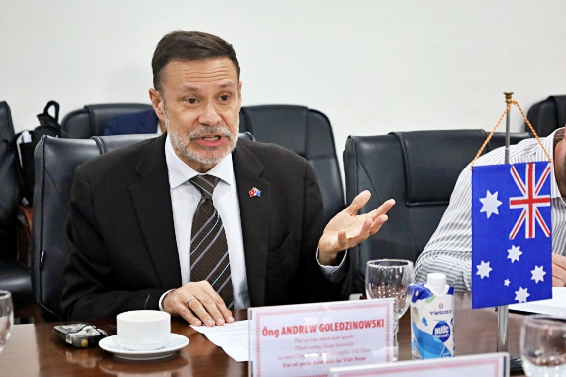 Thứ trưởng Nguyễn Hoàng Long tiếp Đại sứ Australia tại Việt Nam