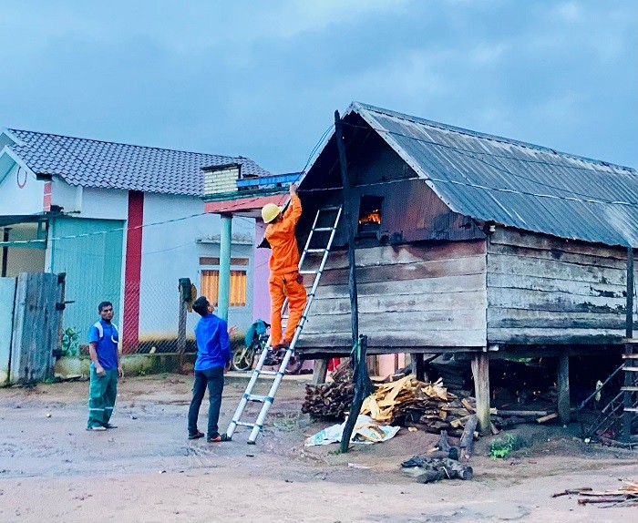 PC Gia Lai: Đảm bảo an toàn điện trong mùa mưa bão năm 2024 PC Gia Lai: Đảm bảo an toàn điện trong mùa mưa bão năm 2024