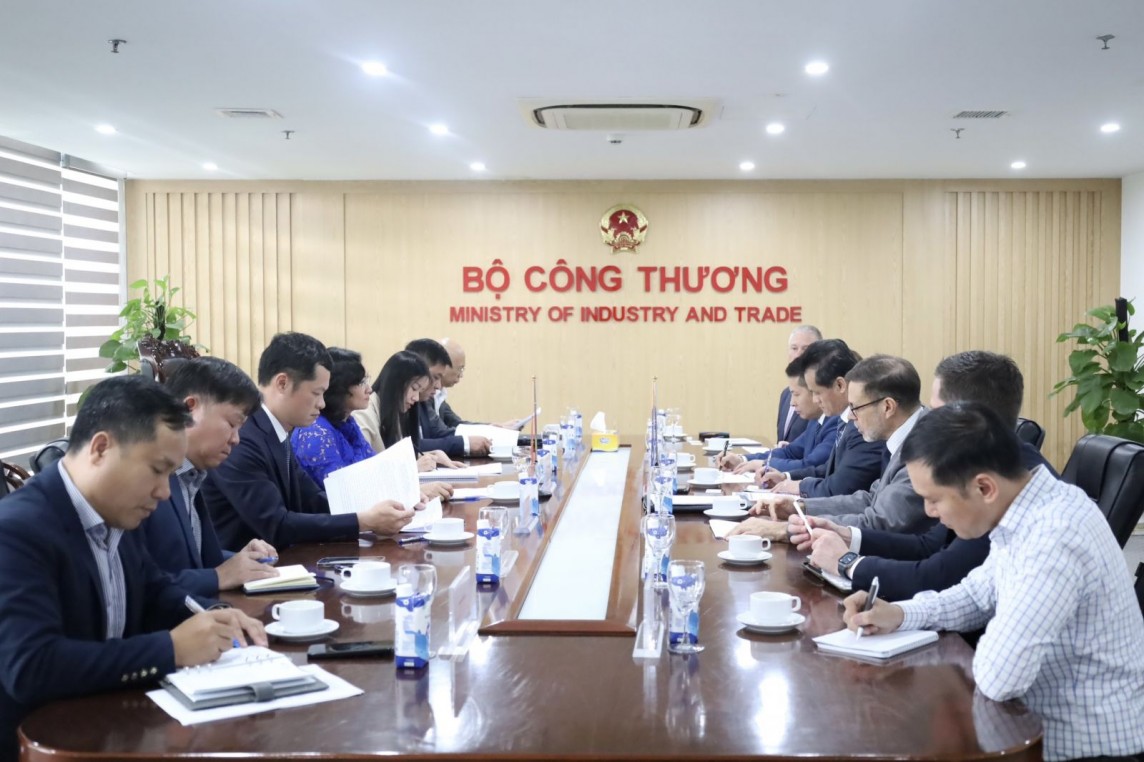 Khuyến khích doanh nghiệp Australia tăng đầu tư vào lĩnh vực năng lượng, nông nghiệp