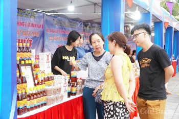 Sử dụng chỉ dẫn địa lý ''Nam Ô'' gắn với thương mại sản phẩm và du lịch làng nghề