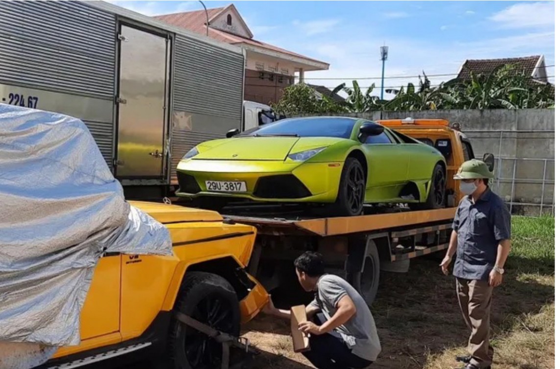 Quảng Bình: Vì sao 2 ''siêu xe'' Lamborghini và Mercedes - AMG G63 bị tiêu huỷ? Quảng Bình: Vì sao 2 ''siêu xe'' Lamborghini và Mercedes - AMG G63 bị tiêu huỷ?